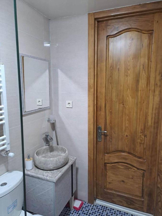 Apartment On Xancteli 第比利斯 外观 照片